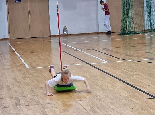 Gr. IV Zawody sportowe w SP nr 7