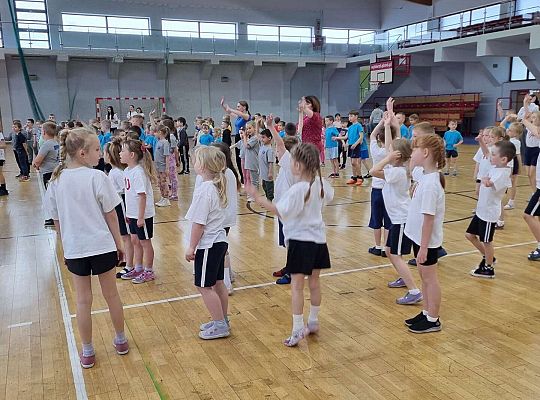 Gr. IV Zawody sportowe w SP nr 7