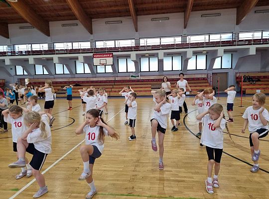 Gr. IV Zawody sportowe w SP nr 7