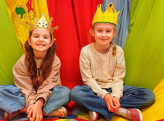 Gr. IV  Urodziny Hani i Wiktorii