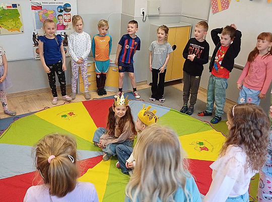 Gr. IV  Urodziny Hani i Wiktorii