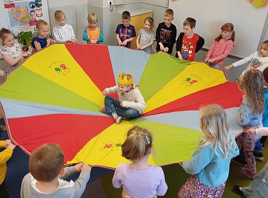 Gr. IV  Urodziny Hani i Wiktorii