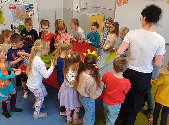 Gr. IV  Urodziny Hani i Wiktorii