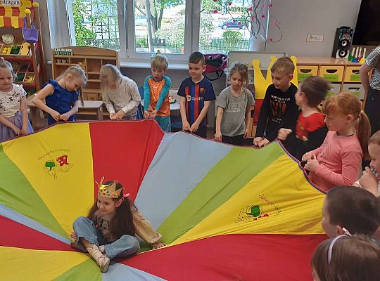 Gr. IV  Urodziny Hani i Wiktorii