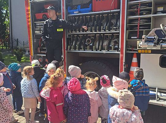 Gr. I i II Dzień Strażaka w naszym przedszkolu