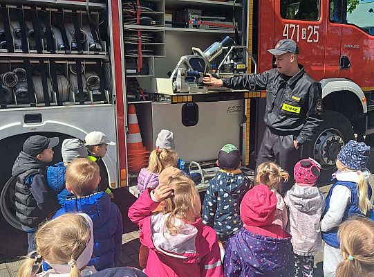 Gr. I i II Dzień Strażaka w naszym przedszkolu