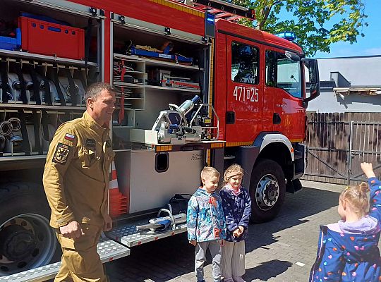 Gr. III  I IV  Dzień Strażaka w naszym przedszkolu