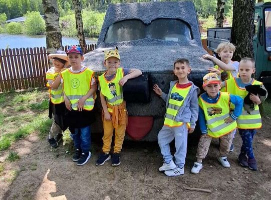 Gr. IV Wycieczka do Stryszej Budy