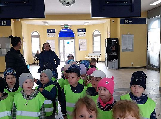 Gr.II Wycieczka na Dworzec