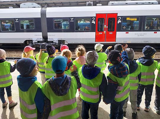 Gr.II Wycieczka na Dworzec