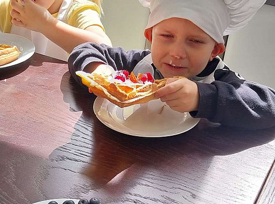 Gr.II Robimy gofry. Dziękujemy Pani Kasiu!