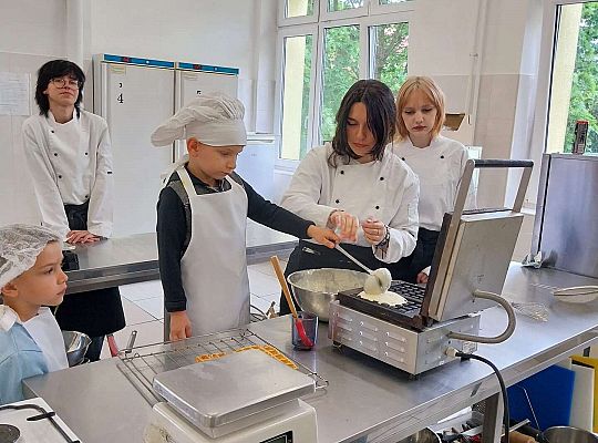 Gr.II Robimy gofry. Dziękujemy Pani Kasiu!