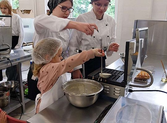 Gr.II Robimy gofry. Dziękujemy Pani Kasiu!