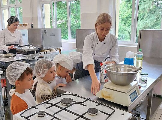 Gr.II Robimy gofry. Dziękujemy Pani Kasiu!