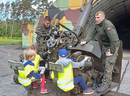 Gr. IV Wycieczka do Jednostki Wojskowej w Siemirowicach