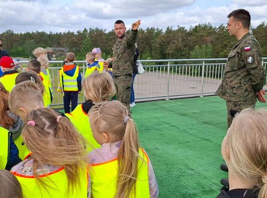 Gr. IV Wycieczka do Jednostki Wojskowej w Siemirowicach