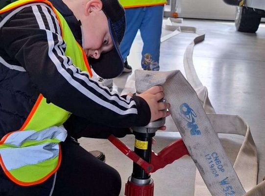 Gr. IV Wycieczka do Jednostki Wojskowej w Siemirowicach