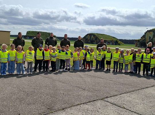 Gr. IV Wycieczka do Jednostki Wojskowej w Siemirowicach