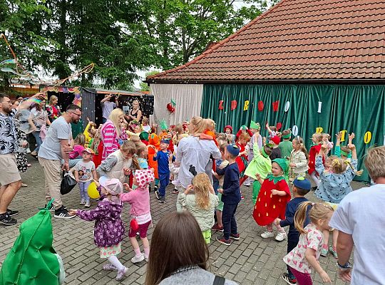 " Zdrowy i sportowy zawrót głowy " - piknik rodzinny