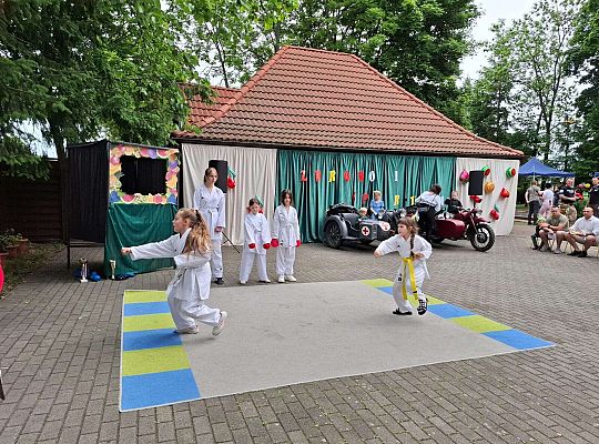 " Zdrowy i sportowy zawrót głowy " - piknik rodzinny