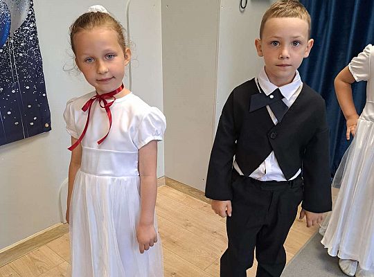 Gr.  III Zakończenie roku oraz pożegnanie przedszkolaków.