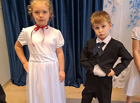 Gr.  III Zakończenie roku oraz pożegnanie przedszkolaków.