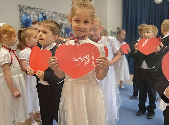 Gr.  III Zakończenie roku oraz pożegnanie przedszkolaków.