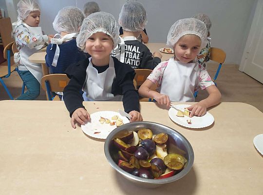 Gr.II Sałatka owocowa, pyszna i zdrowa