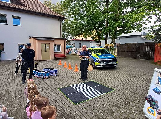 Gr. I i II Spotkanie z Policjantami