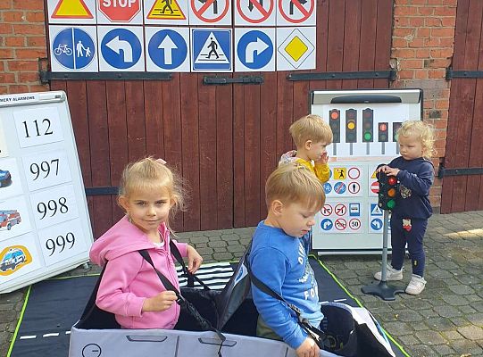 Gr. I i II Spotkanie z Policjantami