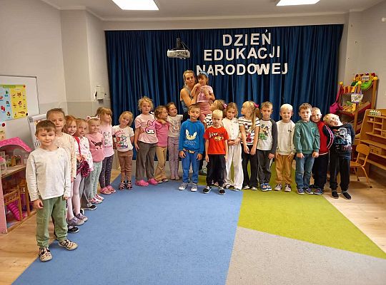 Gr.III Zajęcia rytmiczno-ruchowe z mamą Ali