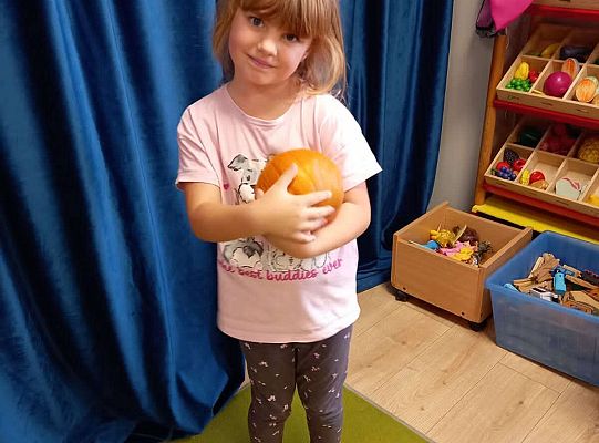 Gr.III Zajęcia rytmiczno-ruchowe z mamą Ali