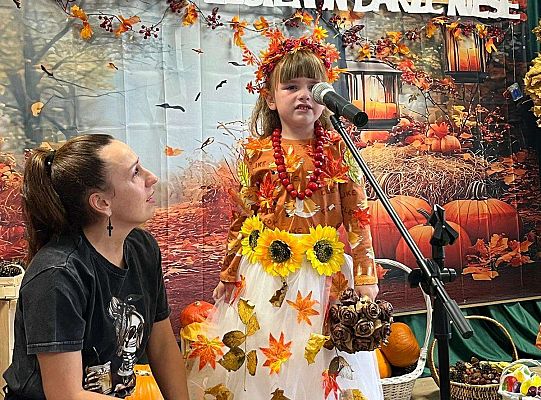 Konkurs recytatorski - " Co nam jesień w darze niesie".