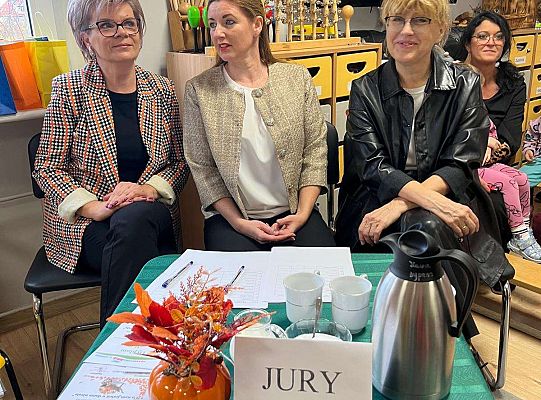 Konkurs recytatorski - " Co nam jesień w darze niesie".