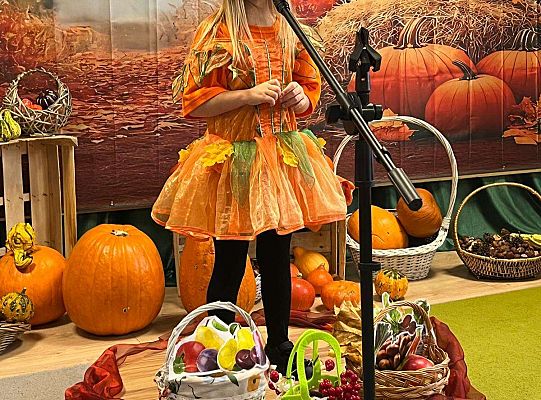 Konkurs recytatorski - " Co nam jesień w darze niesie".