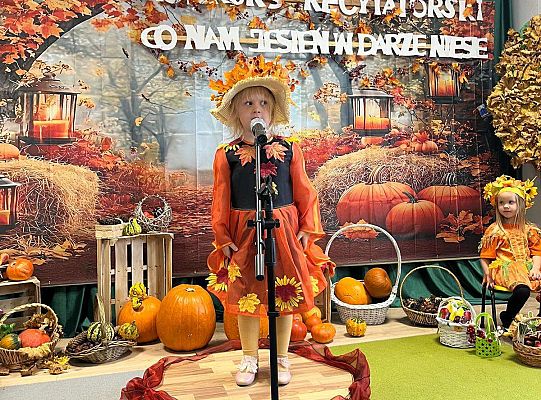 Konkurs recytatorski - " Co nam jesień w darze niesie".