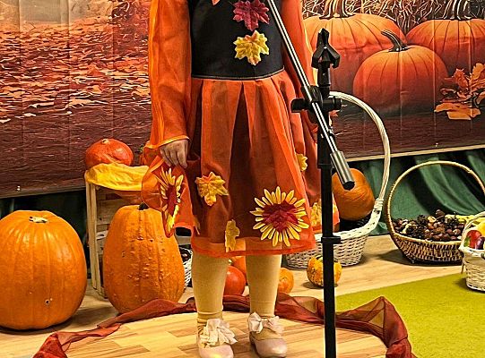 Konkurs recytatorski - " Co nam jesień w darze niesie".