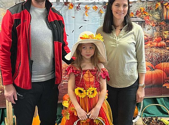 Konkurs recytatorski - " Co nam jesień w darze niesie".