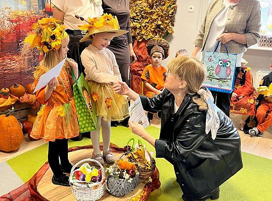 Konkurs recytatorski - " Co nam jesień w darze niesie".