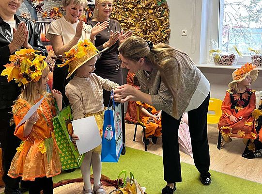 Konkurs recytatorski - " Co nam jesień w darze niesie".