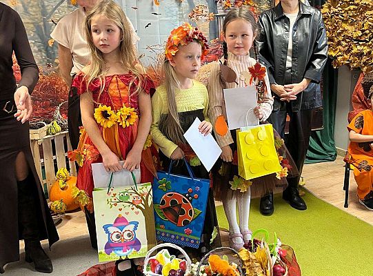 Konkurs recytatorski - " Co nam jesień w darze niesie".