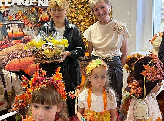 Konkurs recytatorski - " Co nam jesień w darze niesie".