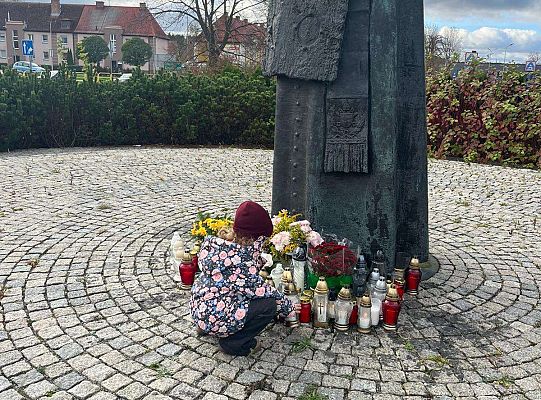 Gr. IV Pamietamy o zmarłych