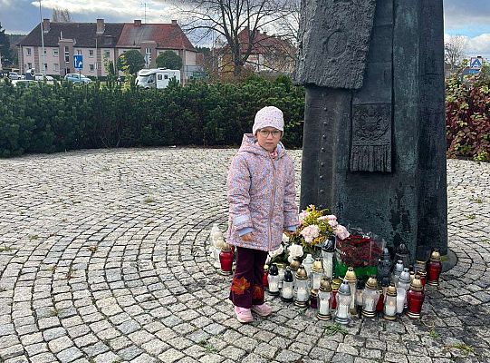 Gr. IV Pamietamy o zmarłych