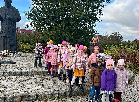 Gr. IV Pamietamy o zmarłych