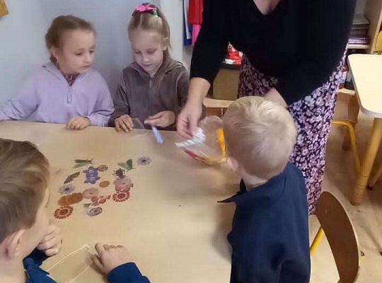 Gr.IV Zajęcia przyrodnicze z mamą Niny