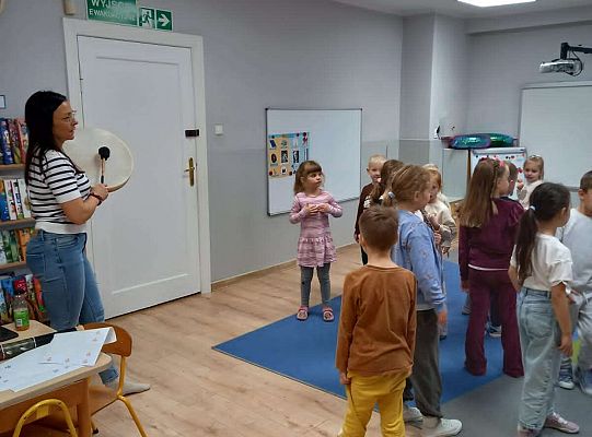 Gr.IV Zajęcia z programu profilaktycznego "Poruszające bajki o emocjach "