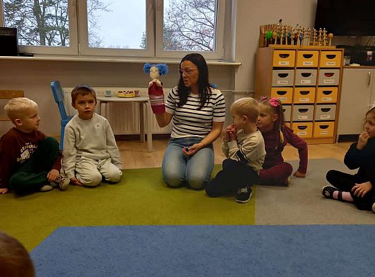 Gr.IV Zajęcia z programu profilaktycznego "Poruszające bajki o emocjach "