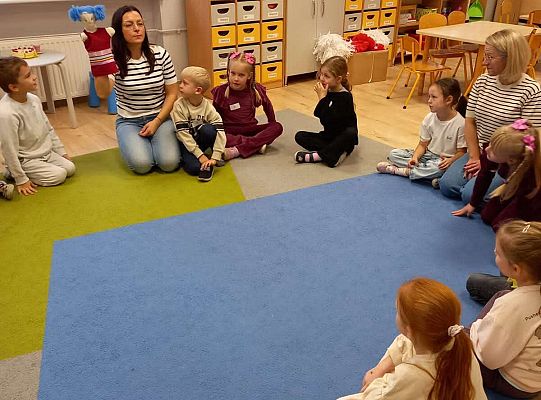 Gr.IV Zajęcia z programu profilaktycznego "Poruszające bajki o emocjach "