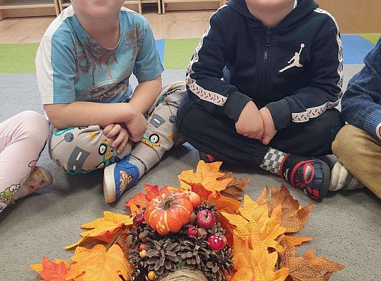 Gr. II Teatrzyk kukiełkowy. "Przygotowania zwierząt do zimy"